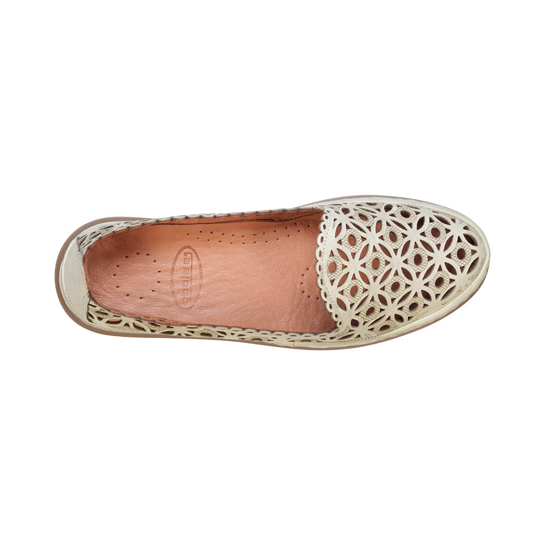 Tumi Mint Perforated Leather Flats - Glamourous Grace