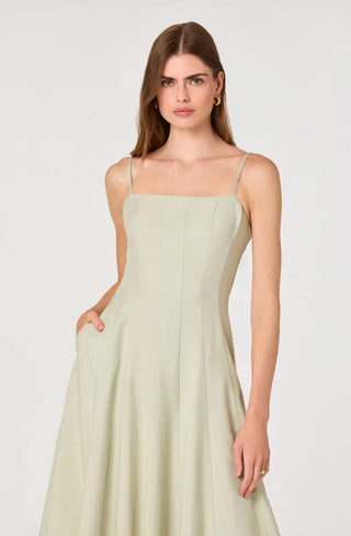 Trisha Pistachio Dress - Glamourous Grace
