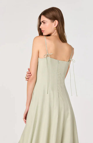 Trisha Pistachio Dress - Glamourous Grace
