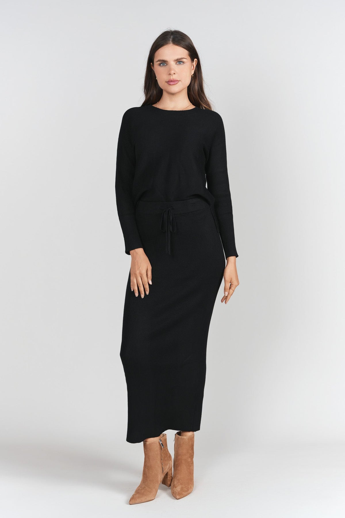 Sweater Rib Skirt- Black