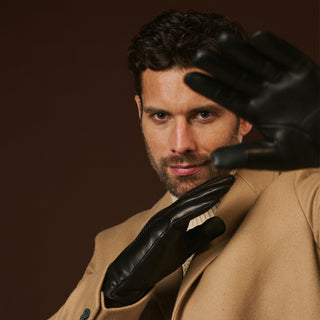 Aldo (black) - Italian lambskin leather gloves with lambswool lining & touchscreen feature - Glamourous Grace
