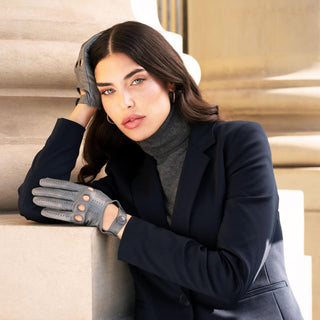 Alessa (grey) - Classic Italian lambskin leather driving gloves - Glamourous Grace