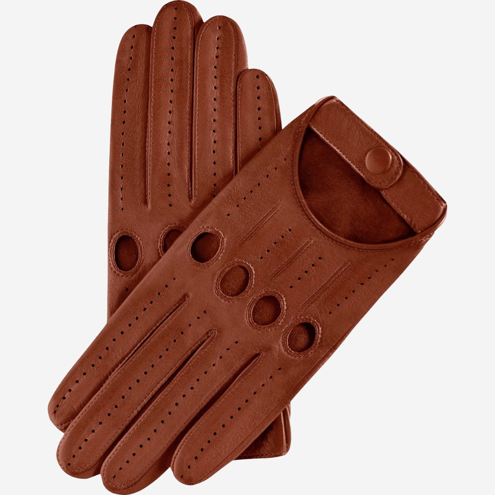 Alessa (cognac) - Classic Italian lambskin leather driving gloves - Glamourous Grace