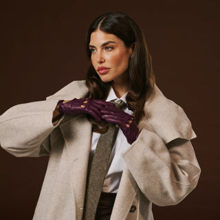 Alessa (berry) - Classic Italian lambskin leather driving gloves - Glamourous Grace