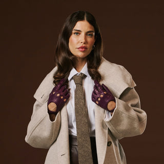 Alessa (berry) - Classic Italian lambskin leather driving gloves - Glamourous Grace
