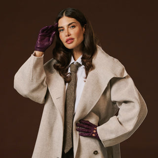 Alessa (berry) - Classic Italian lambskin leather driving gloves - Glamourous Grace