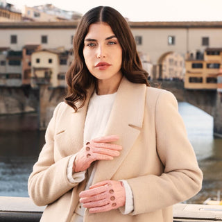 Alessa (pink) - Classic Italian lambskin leather driving gloves - Glamourous Grace