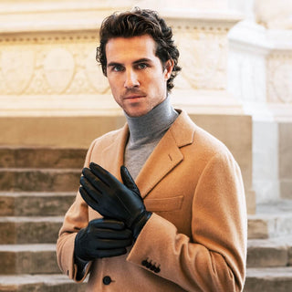 Alessandro (black) - Italian lambskin leather gloves with cashmere lining & touchscreen feature - Glamourous Grace