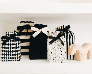 Gift Bag Striped Medium - Glamourous Grace