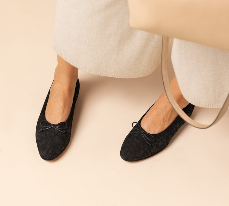 Amelie Black Floral