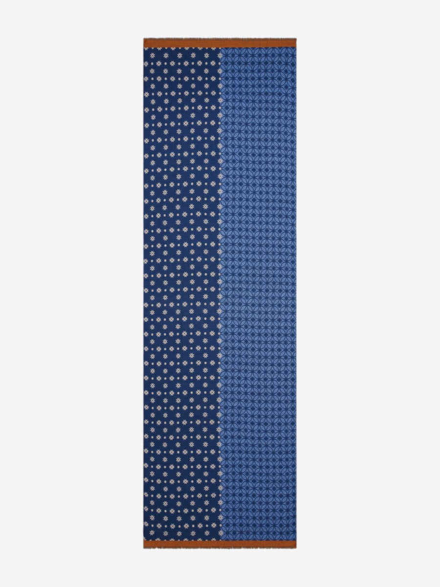 Andrea (blue) - Soft and lightweight Italian scarf from 100% wool - Glamourous Grace