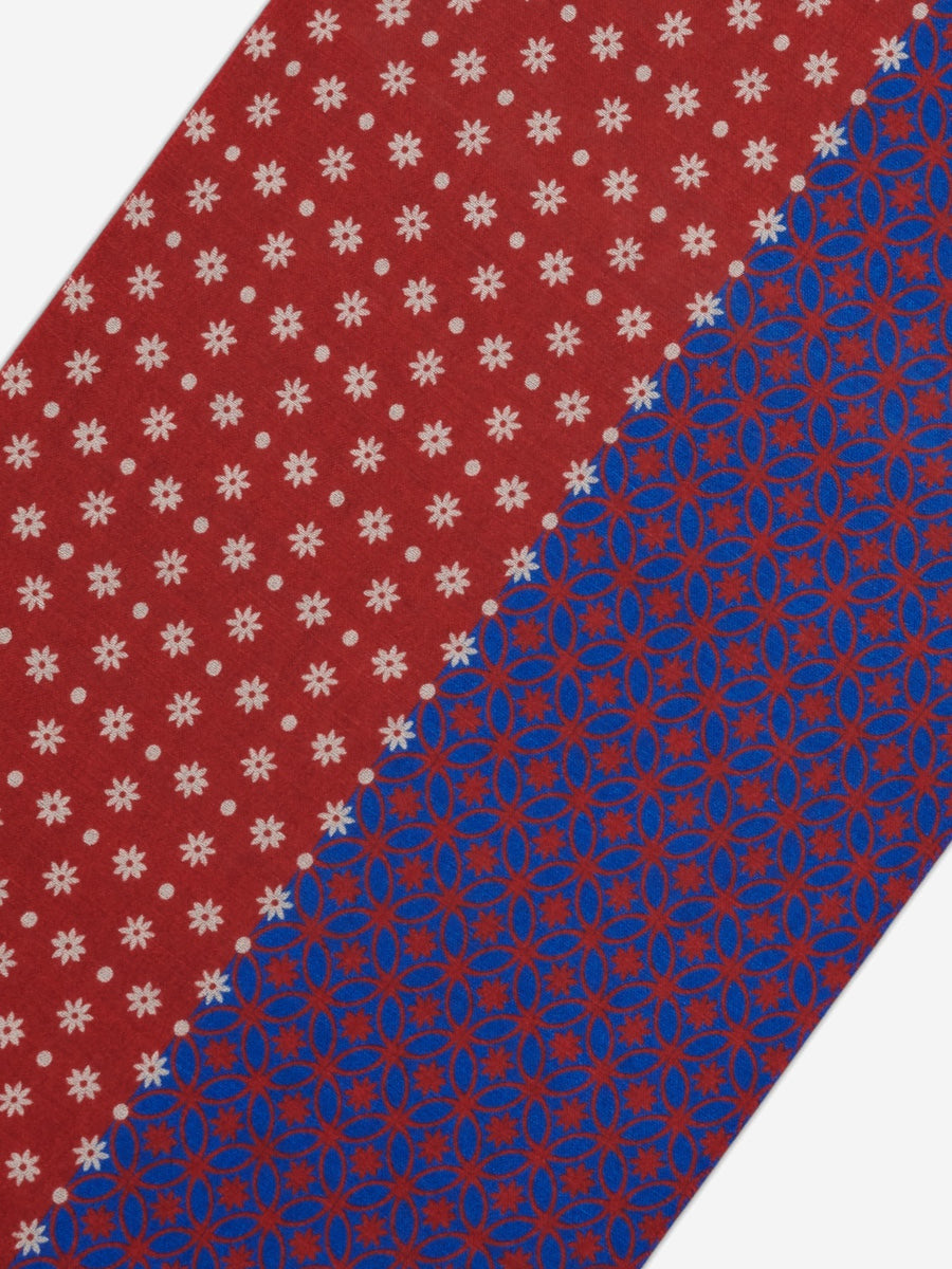 Andrea (red/blue) - Soft and lightweight Italian scarf from 100% wool - Glamourous Grace