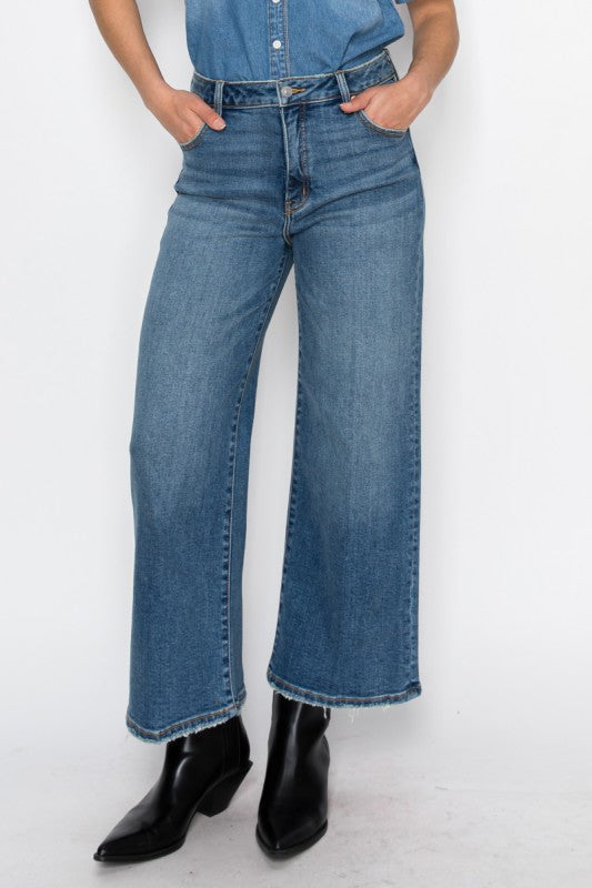 ULTRA HIGH RISE CROP WIDE JEANS - Glamourous Grace