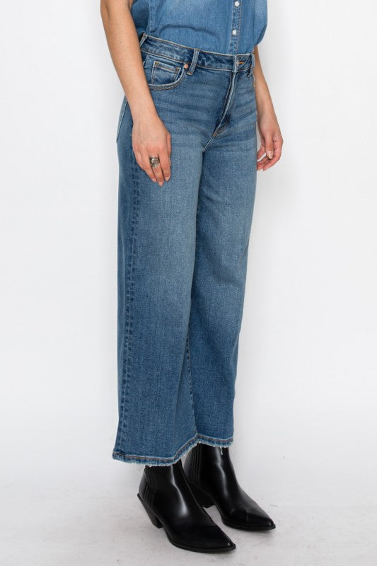 ULTRA HIGH RISE CROP WIDE JEANS - Glamourous Grace
