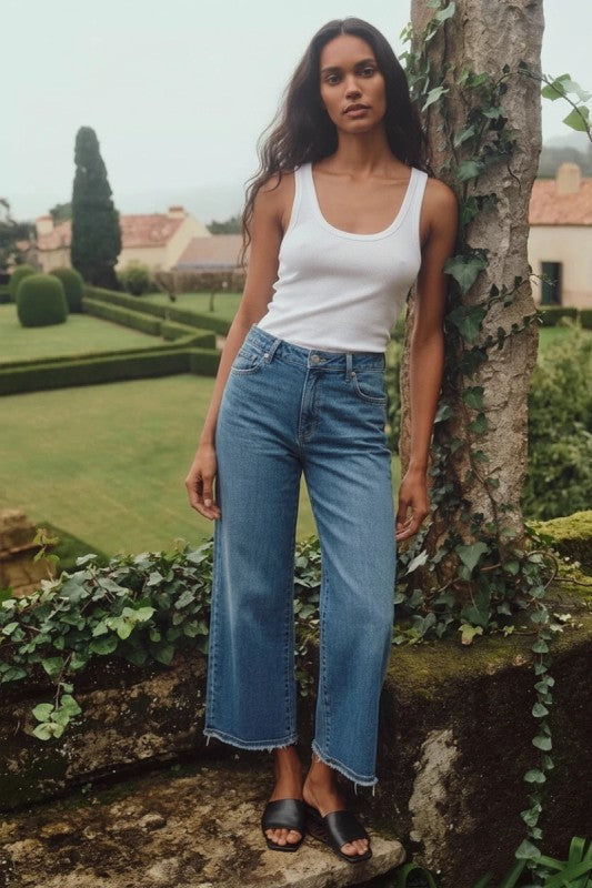 ULTRA HIGH RISE CROP WIDE JEANS - Glamourous Grace