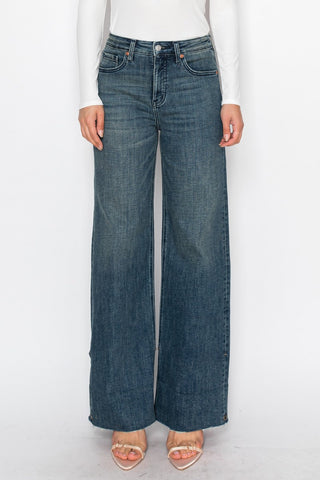 Elise TUMMY CONTROL HIGH RISE CUFFED A WIDE LEG JEANS - Glamourous Grace