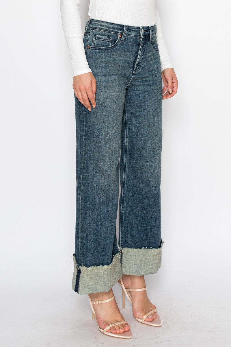 Elise TUMMY CONTROL HIGH RISE CUFFED A WIDE LEG JEANS - Glamourous Grace