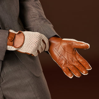 Arturo (cognac) - Hand-sewn Italian crochet driving gloves from lambskin leather - Glamourous Grace