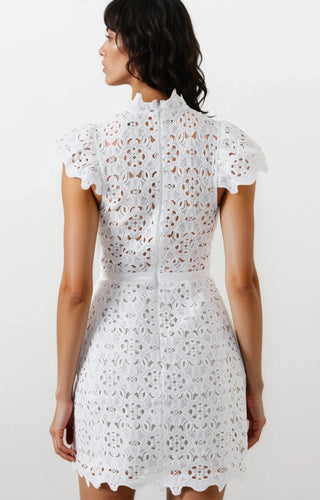 Rowen Hourglass Lace Dress – Orchid White (Final Sale) - Glamourous Grace