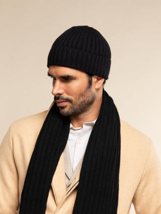 Milano (black) - Italian 100% cashmere ribbed beanie (unisex) - Glamourous Grace