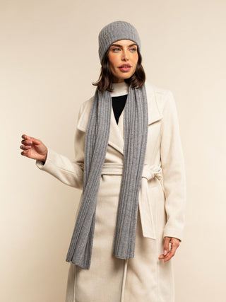 Milano (light grey) - Italian 100% cashmere ribbed beanie (unisex) - Glamourous Grace