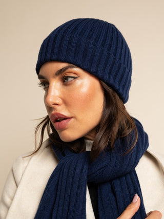 Milano (navy blue) - Italian 100% cashmere ribbed beanie (unisex) - Glamourous Grace