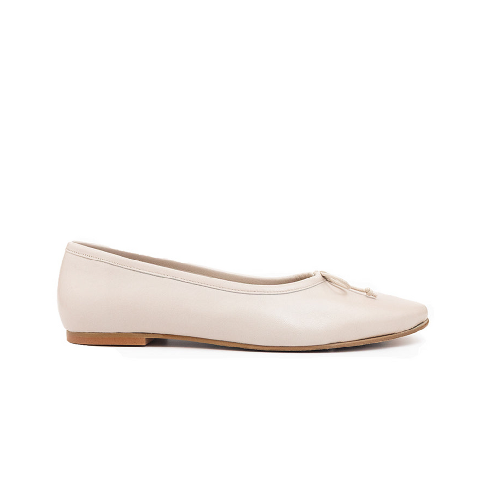Belle Leather Ivory - Glamourous Grace