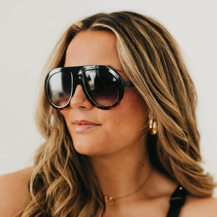 Billie Retro Oversized Pilot Sunglasses - Glamourous Grace