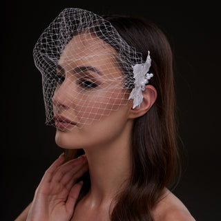 Bridal Birdcage Veil with Pearl & Leaf Side Comb - Glamourous Grace