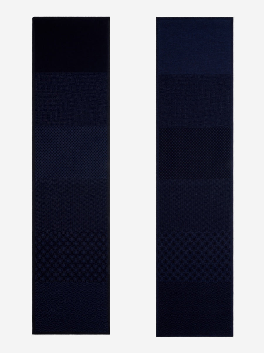 Bruno (blue) - Warm and soft Italian scarf from wool blend - Glamourous Grace