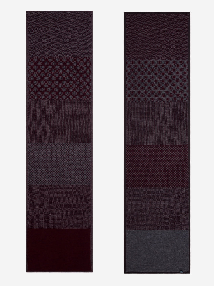 Bruno (grey/red) - Warm and soft Italian scarf from wool blend - Glamourous Grace