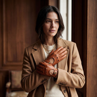 CD4010 (cognac) - Women's Italian leather driving gloves - Glamourous Grace