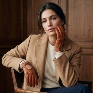 CD4010 (cognac) - Women's Italian leather driving gloves - Glamourous Grace