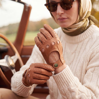 CD4378 (camel) - Women's sporty Italian leather driving gloves - Glamourous Grace
