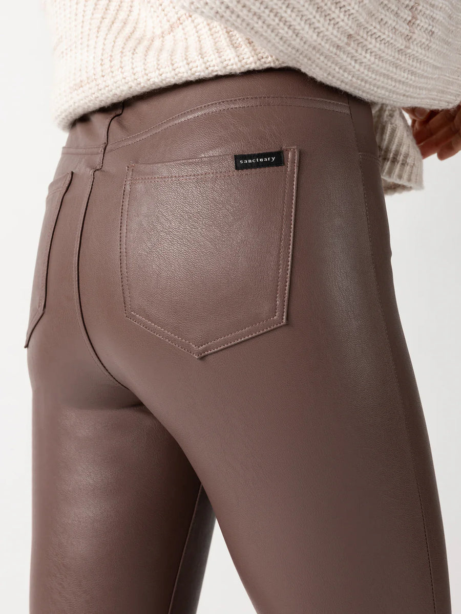 Sanctuary Runway Legging - Glamourous Grace