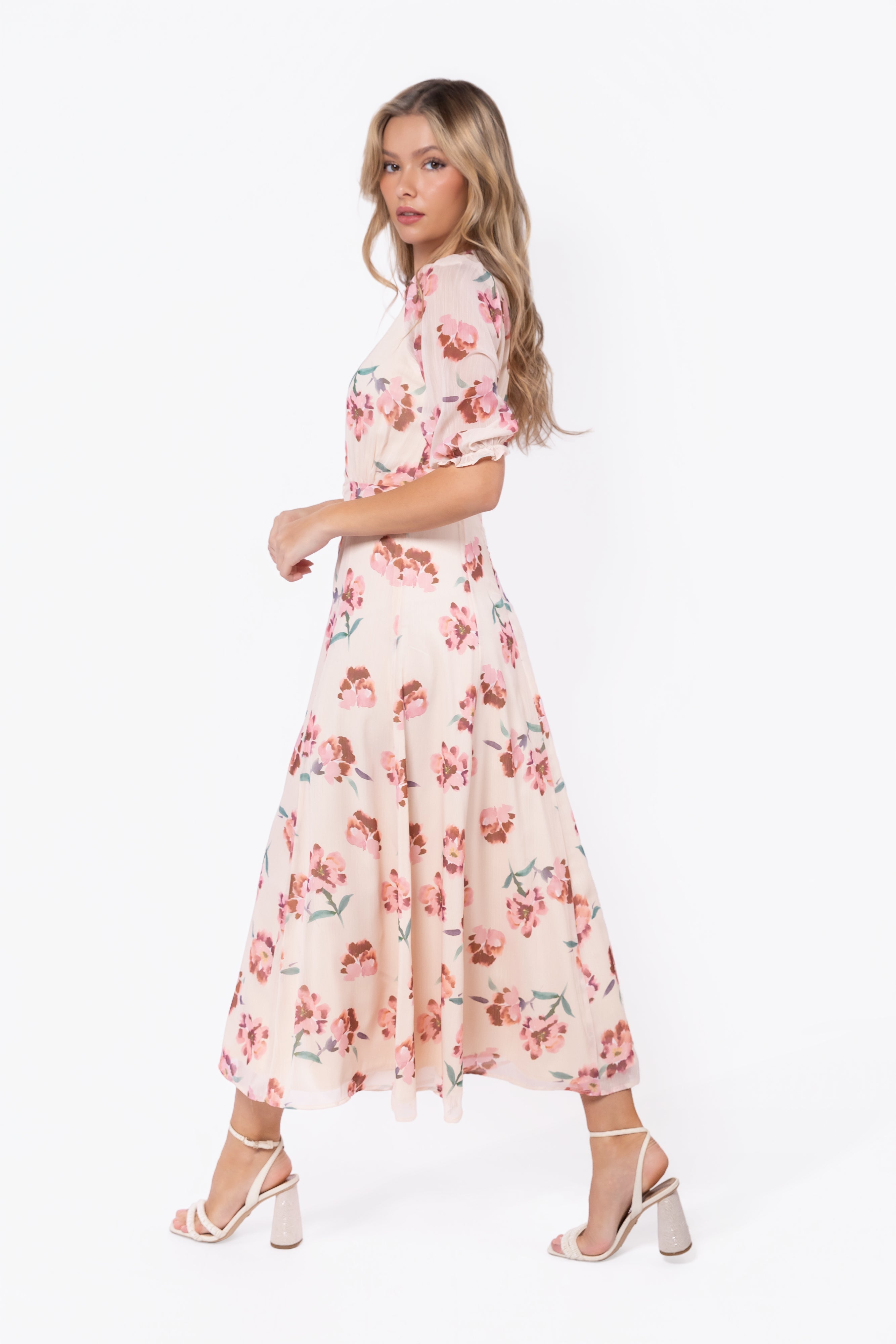 Lana Dress (Beige/Pink) - Glamourous Grace
