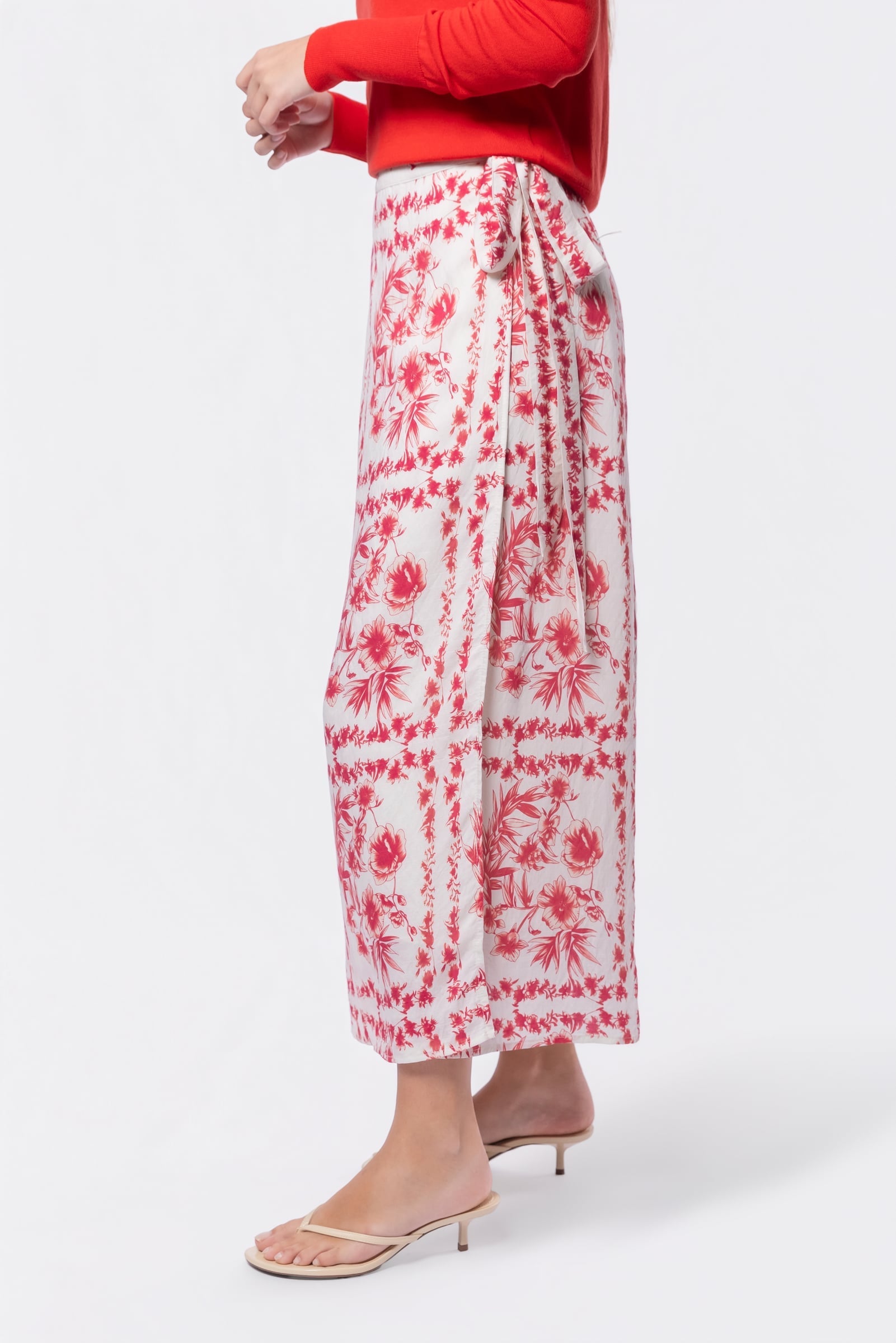 Leila Skirt (White Red) - Glamourous Grace