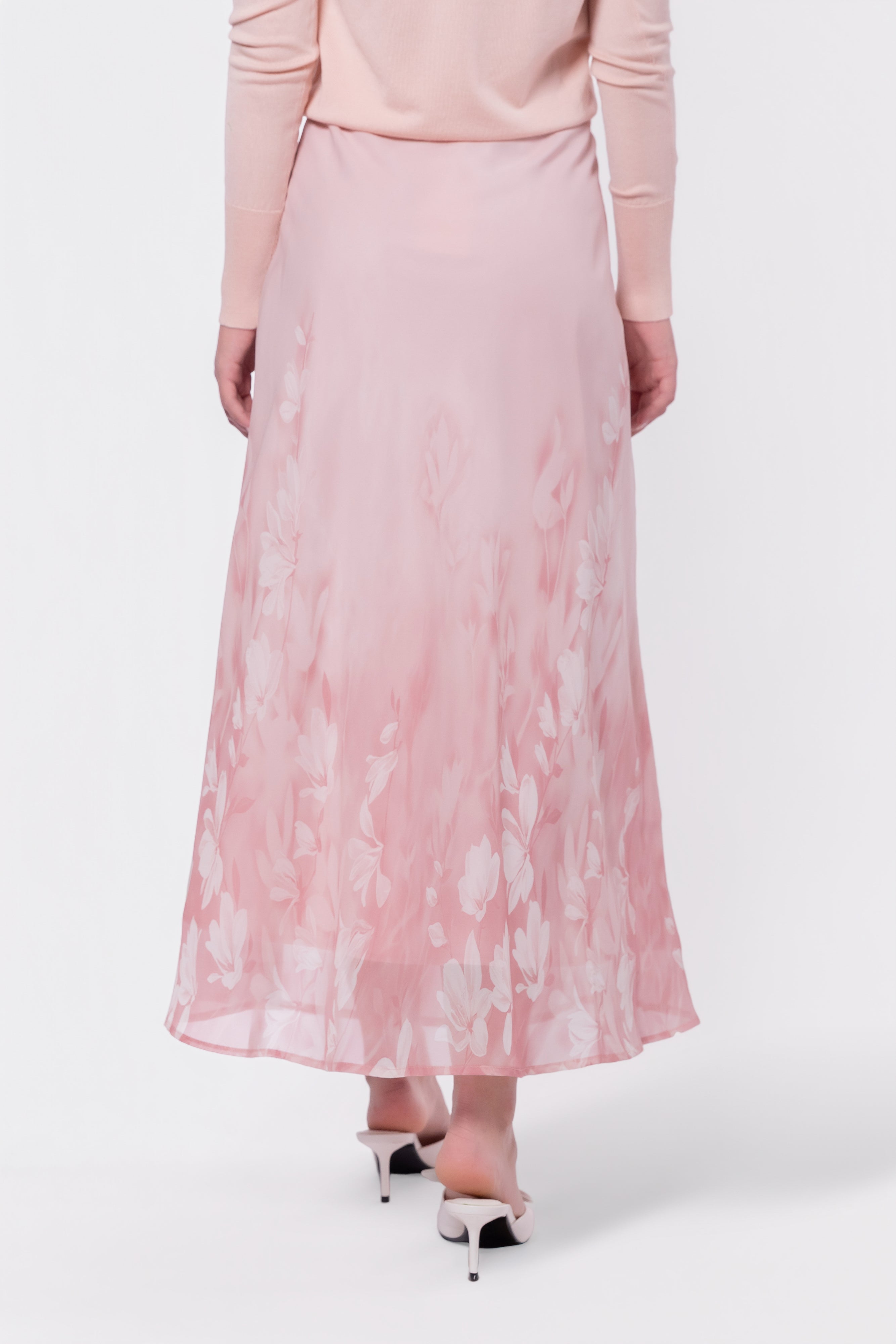 Lisa Skirt (Light Pink Flower) - Glamourous Grace