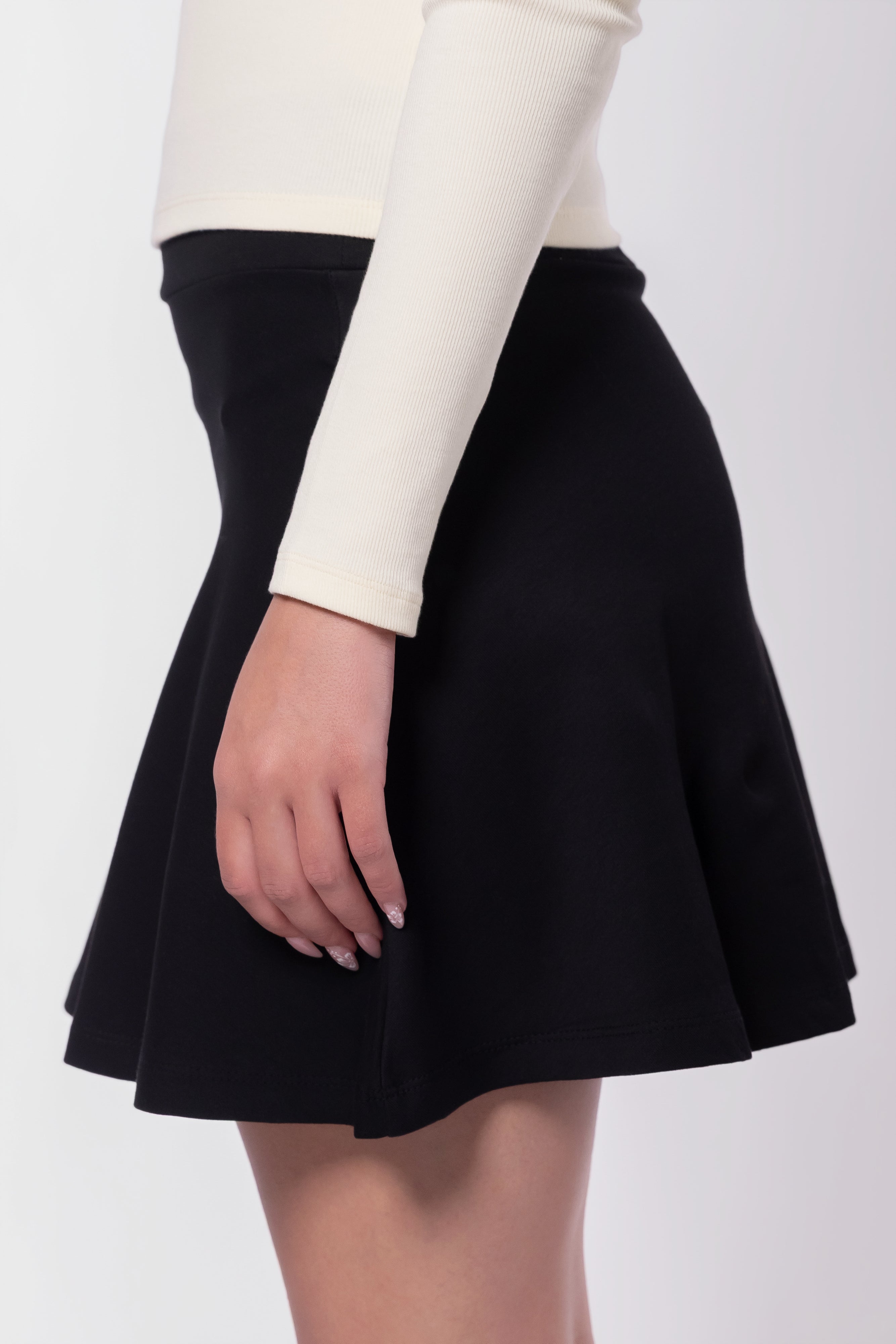 Supreme Air Skirt 18" (Black) - Glamourous Grace