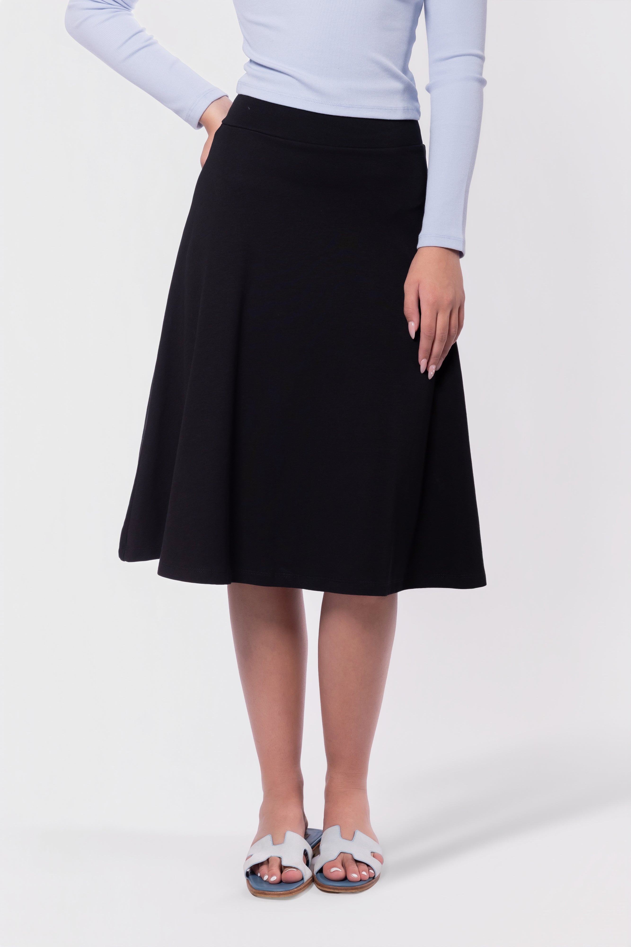 Supreme Air Skirt 27" (Black) - Glamourous Grace
