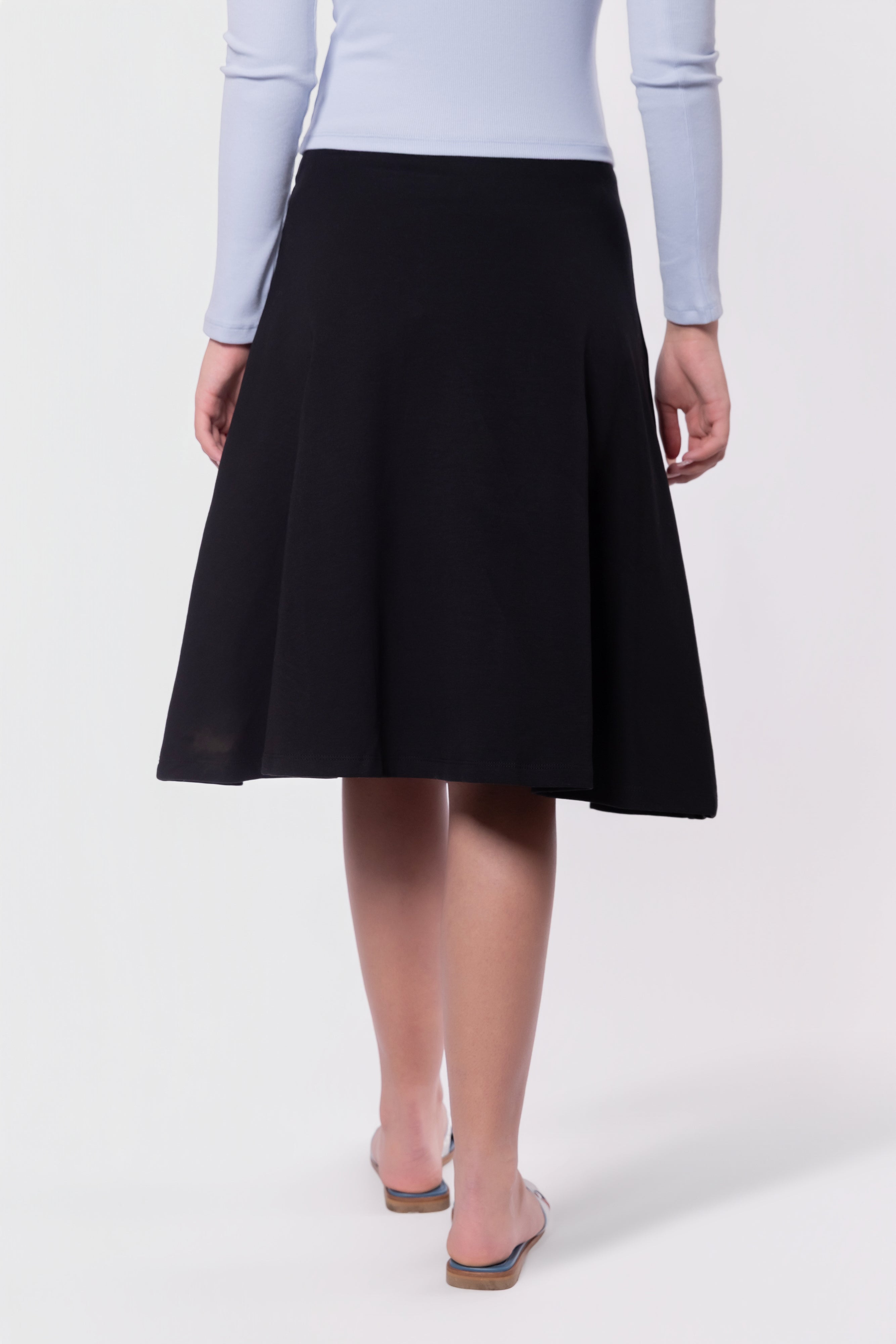 Supreme Air Skirt 27" (Black) - Glamourous Grace