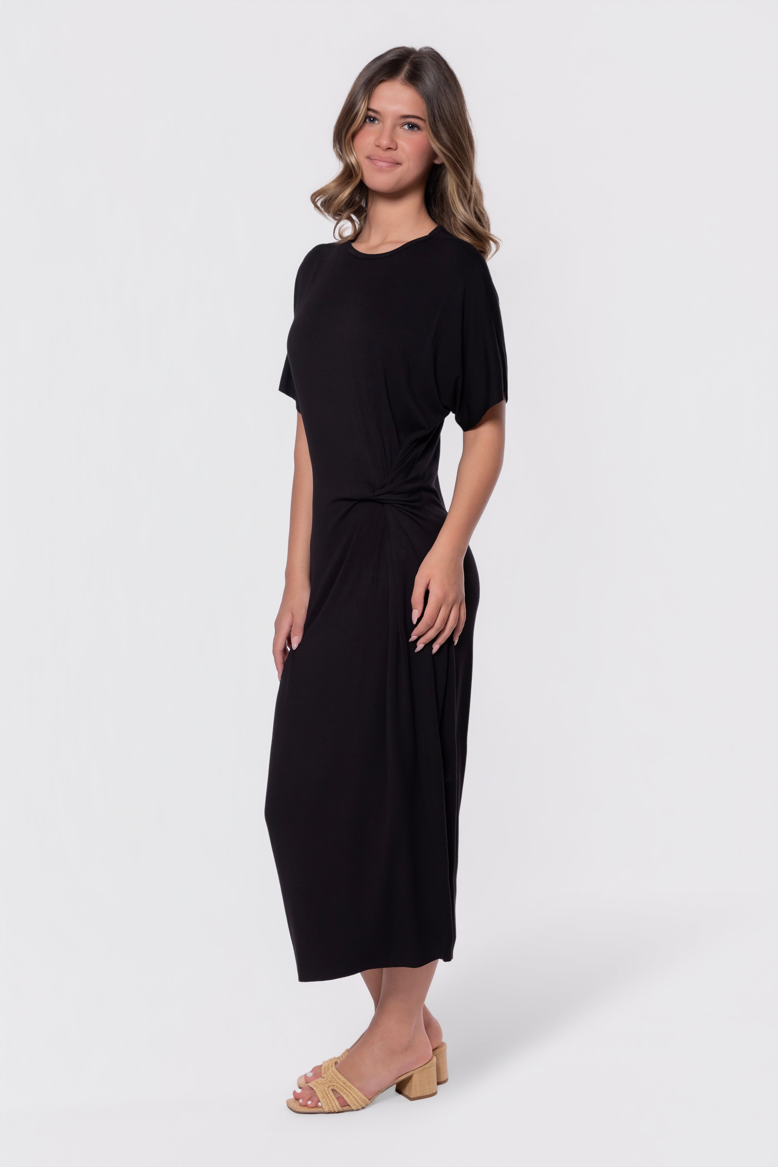 Elsa Dress (Black) - Glamourous Grace