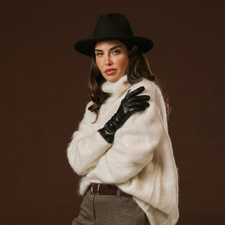 Camilla (black) - Italian long leather winter gloves with luxurious cashmere lining - Glamourous Grace