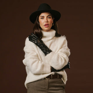 Camilla (black) - Italian long leather winter gloves with luxurious cashmere lining - Glamourous Grace