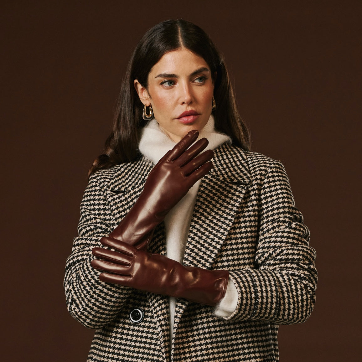Camilla (brown) - Italian long leather winter gloves with luxurious cashmere lining - Glamourous Grace