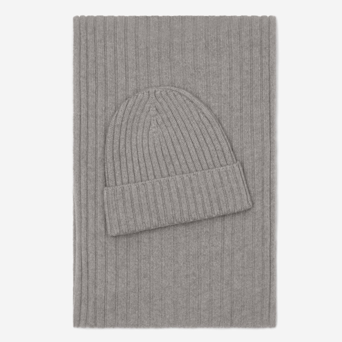 Milano (light grey) - Italian 100% cashmere ribbed beanie (unisex) - Glamourous Grace