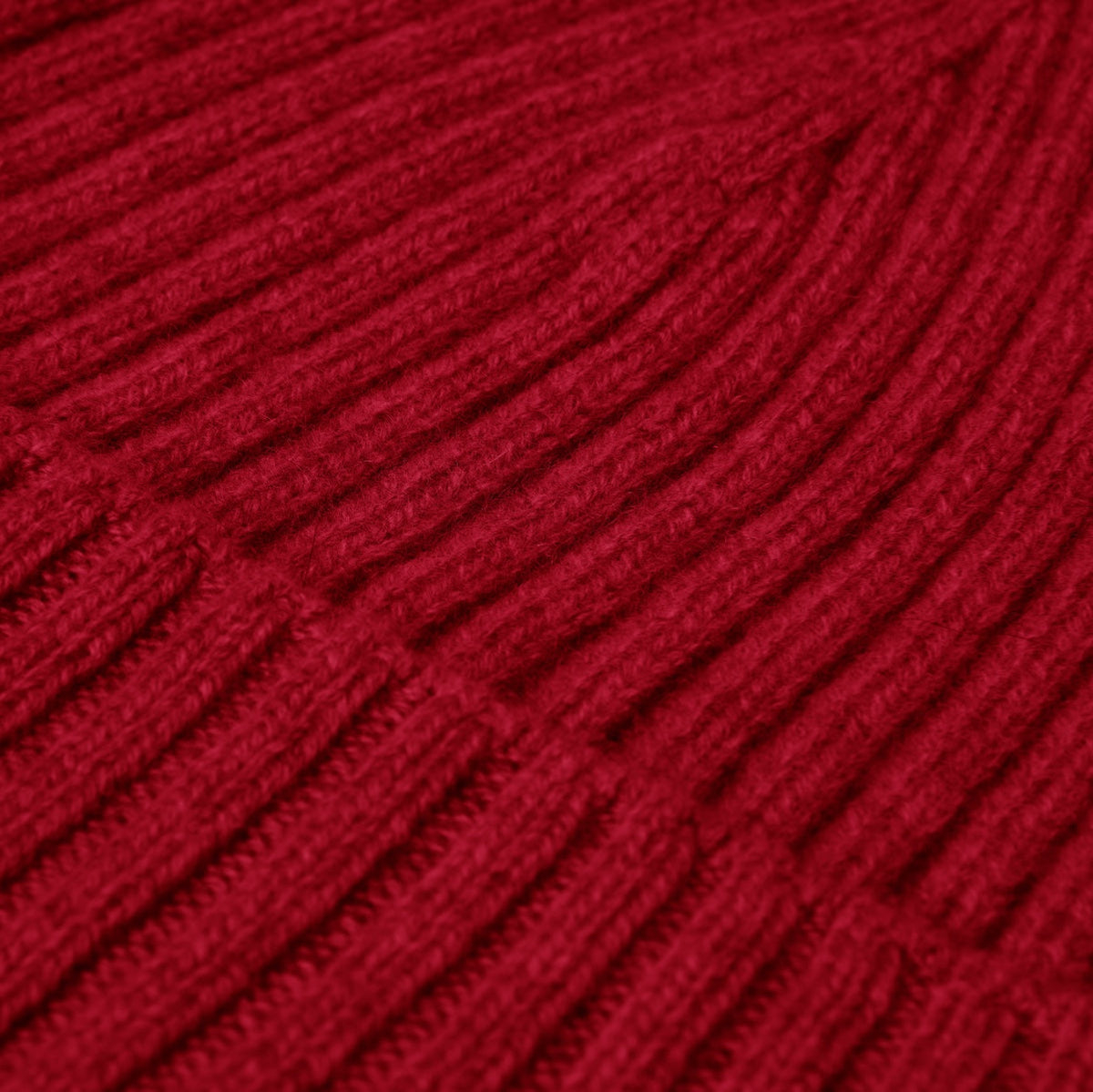 Milano (red) - Italian 100% cashmere ribbed beanie (unisex) - Glamourous Grace