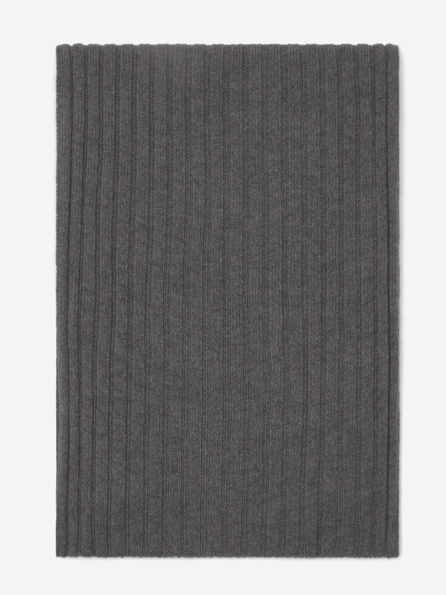 Napoli (dark grey) - Italian 100% cashmere ribbed scarf (unisex) - Glamourous Grace