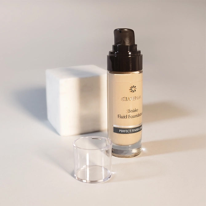 Clarena Snake Fluid Medical Foundation 30ml