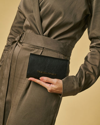 Costanza (black) - Italian calf leather women’s wallet - Glamourous Grace